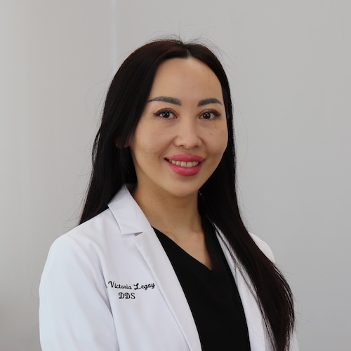 Dr. Victoria Legay